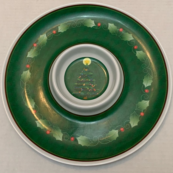 Vintage Acrylic Plastic Christmas Tree Chip and Dip Dish. Vintage Christmas - Picture 2 of 8